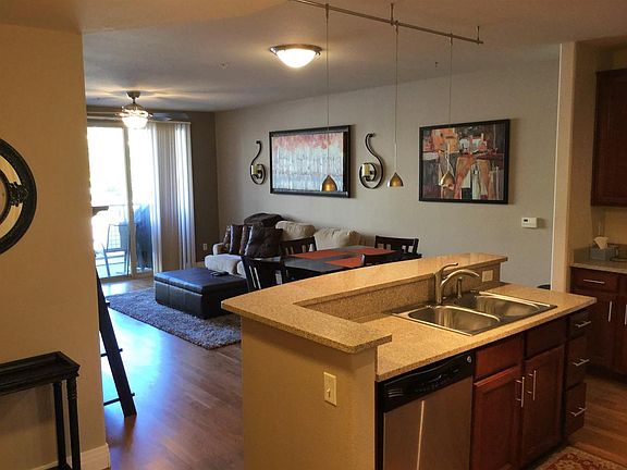 Kitchen/Living Room