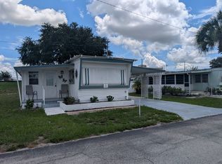 1026 W Virginia Dr, Sebring, FL 33870