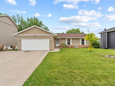 6813 Terrazzo Dr NW, Cedar Rapids, IA, 52405