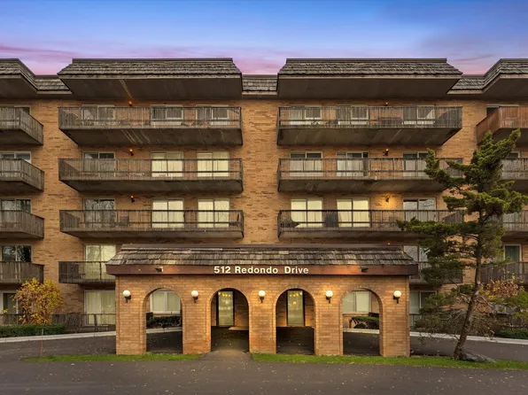 512 Redondo Dr APT 105, Downers Grove, IL 60516