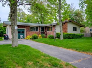 705 W Chestnut St, Brockton, MA 02301
