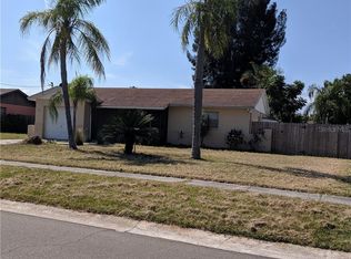 484 Flamingo Dr, Apollo Beach, FL 33572