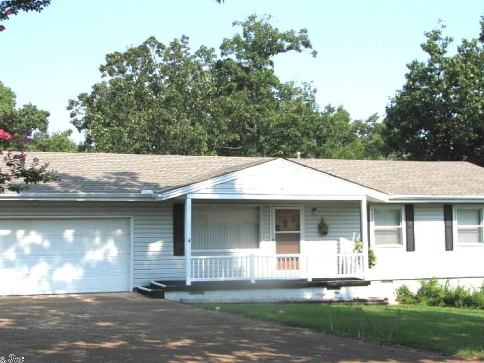 1st image of 17 Opalochee Dr