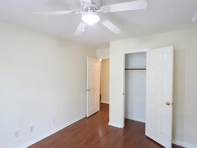 1314 Hollow Ash Ln — Photo 18