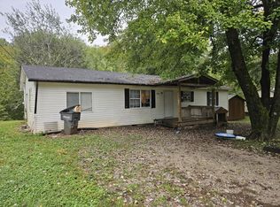 4548 S Creek Dr, Cookeville, TN 38506