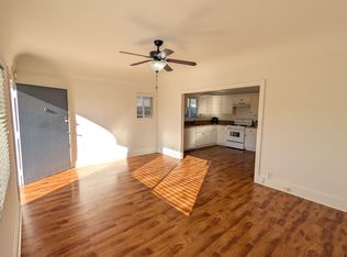 4700 8th Ave, Los Angeles, CA 90043