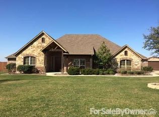 441 Davenport Dr, Waxahachie, TX 75167