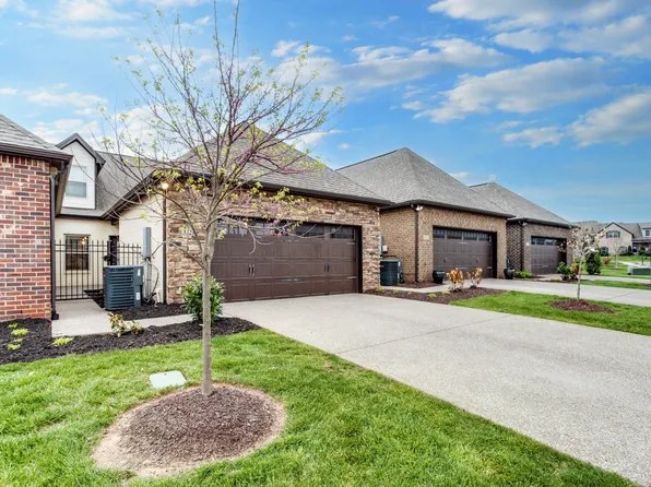 3321 Livermore Ln, Murfreesboro, TN 37130