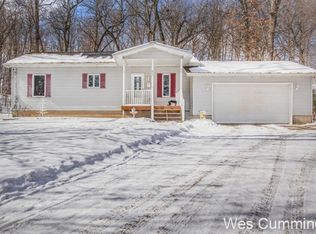 403 Woodland St, Belding, MI 48809