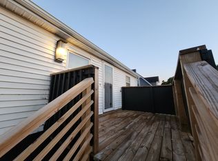 407 1/2 38th St #A, Vienna, WV 26105