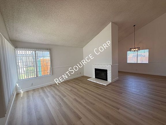 3rd image of 4835 Katrina Pl