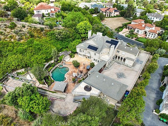 2nd image of 27801 Golden Ridge Ln