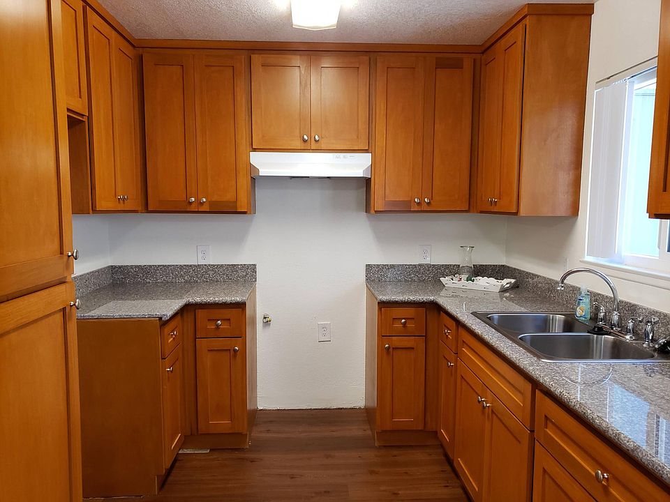 1st image of 205 E Opp St APT 102