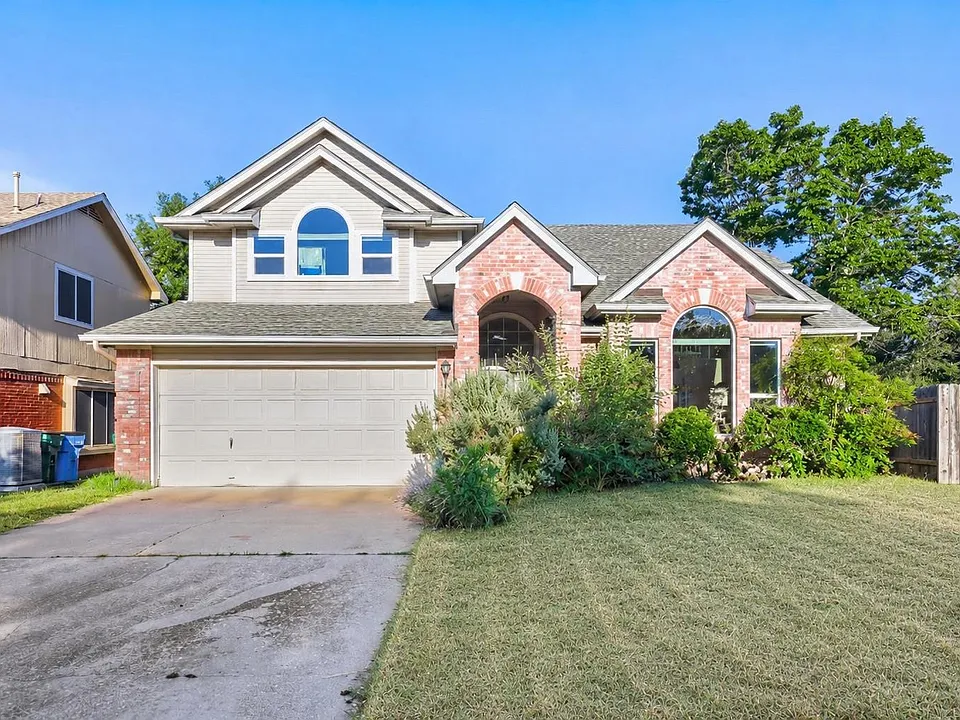 17204 Village Glen Rd