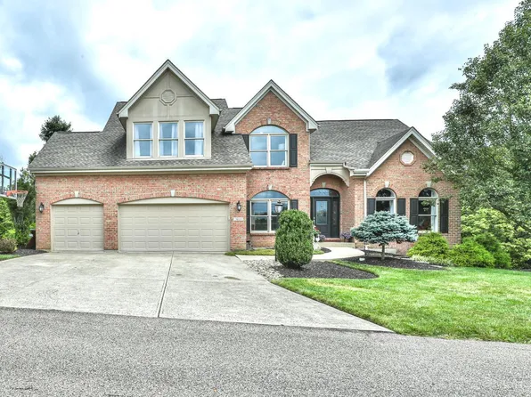 3813 Beacon Woods Dr, Cleves, OH 45002