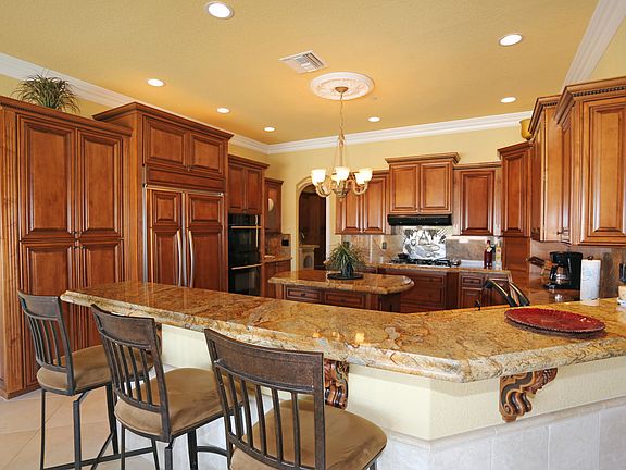2nd image of 1235 Vista Del Lago Loop