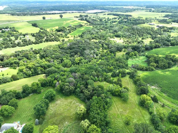 14745 County Road 40, Carver, MN 55315