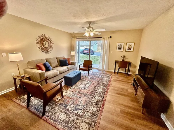 10404 Southern Meadows Dr APT 103, Louisville, KY 40241