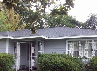 424 Neyland St, Houston, TX 77022