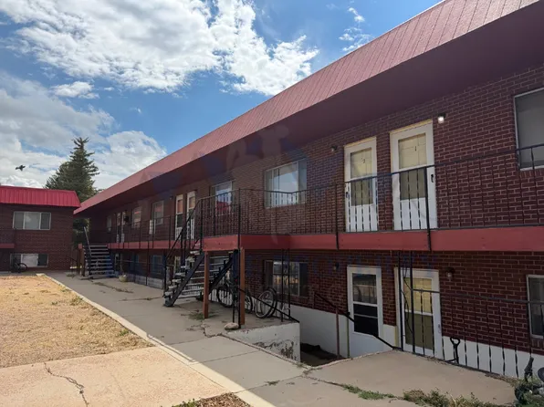 702 Downey St Unit 9, Laramie, WY 82072