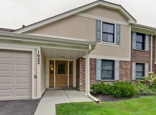1022 Boxwood Ct #2A, Wheeling, IL 60090