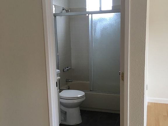 4th image of 6025 Ernest Ave APT 6