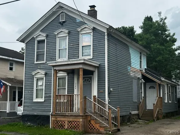 1124 Schuyler St, Utica, NY 13502