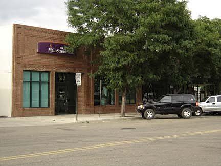 For Lease: 512 4th Avenue, Longmont, Colorado 80501
