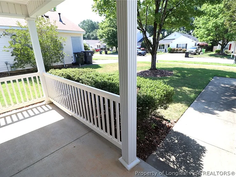503 Homestead Park Dr — Photo 2