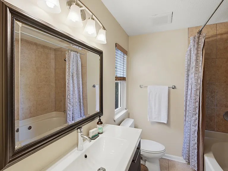 206 Covington Dr — Photo 20