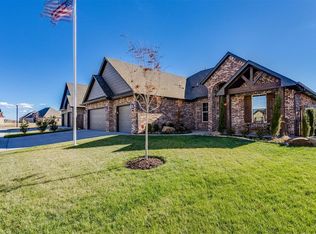 13504 NW 1st St, Yukon, OK 73099