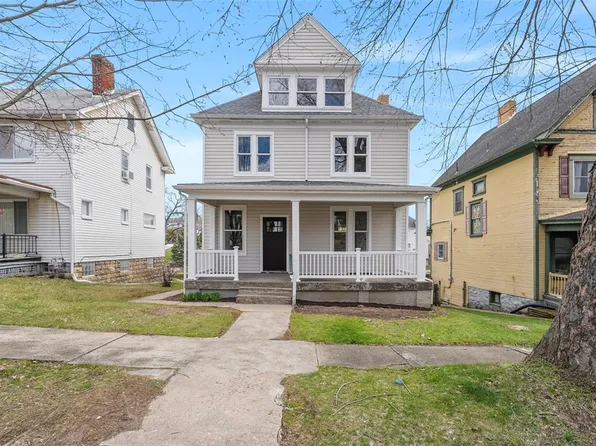 222 4th St, Mc Donald, PA 15057