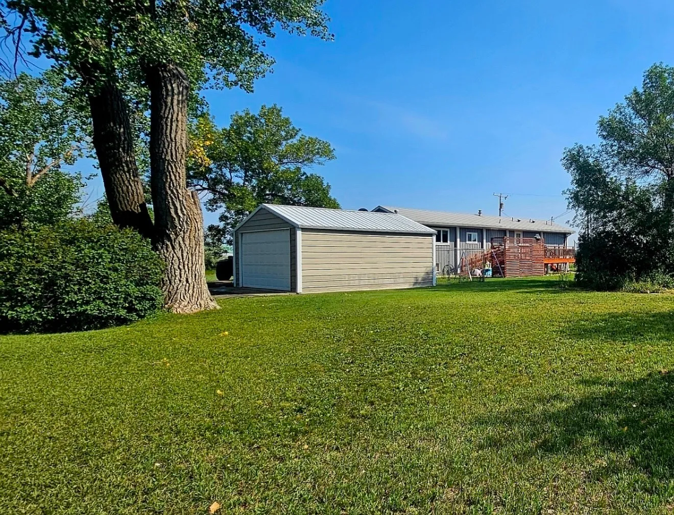 2 bed, 1728 sqft, $600 — Photo 2