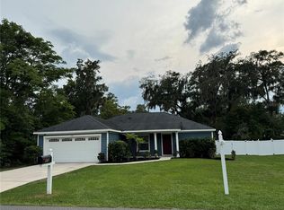 358 2nd St, Geneva, FL 32732