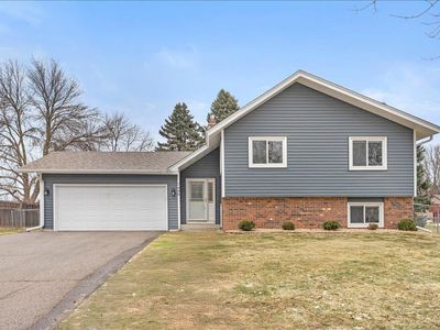 7496 Berkshire Way N, Maple Grove, MN, 55311