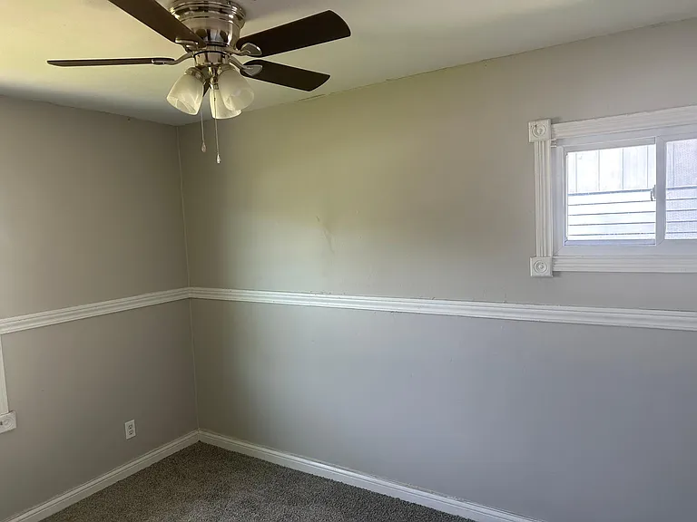 2525 E Dorothy Ln — Photo 7