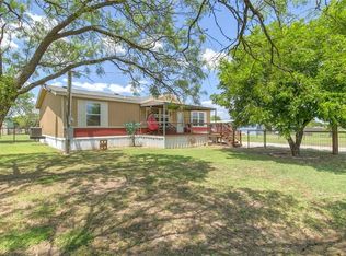 214 Ohio St, Graford, TX 76449