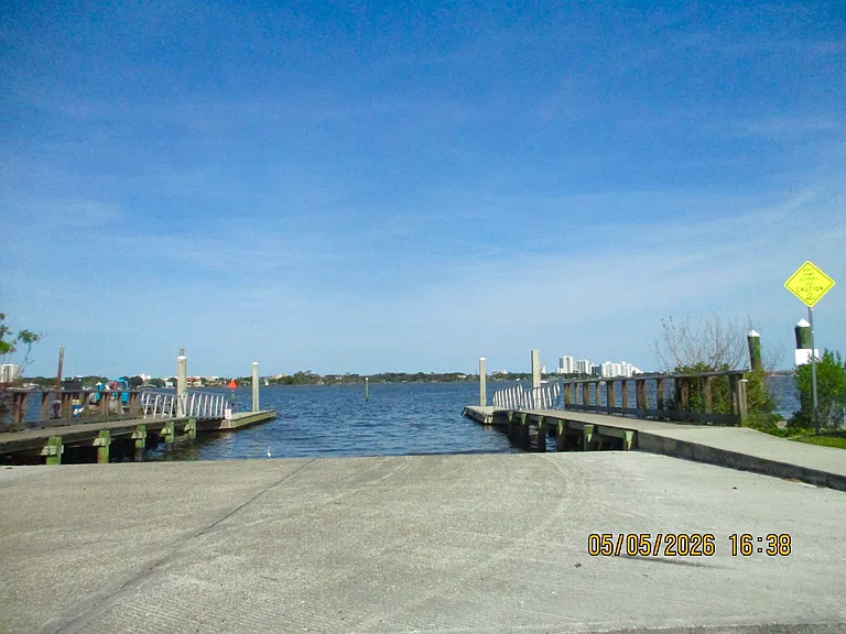 921 Daytona Ave #A — Photo 13