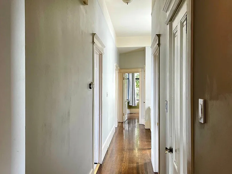 1324 Castro St — Photo 22