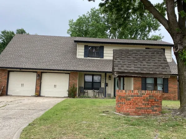 1000 Winnipeg Dr, Yukon, OK 73099