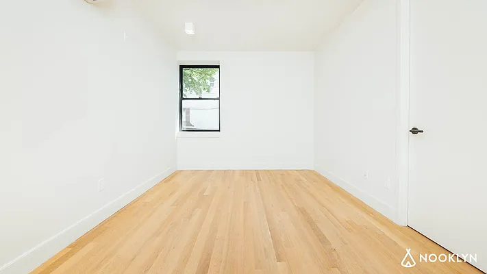 Rented by Nooklyn NYC LLC | media 3