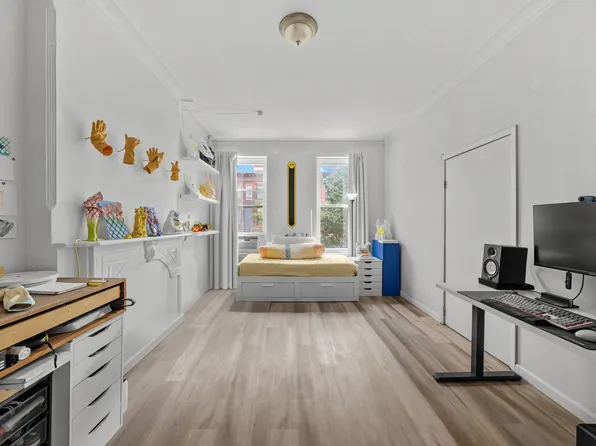 91 Somers Street image 7 of 11