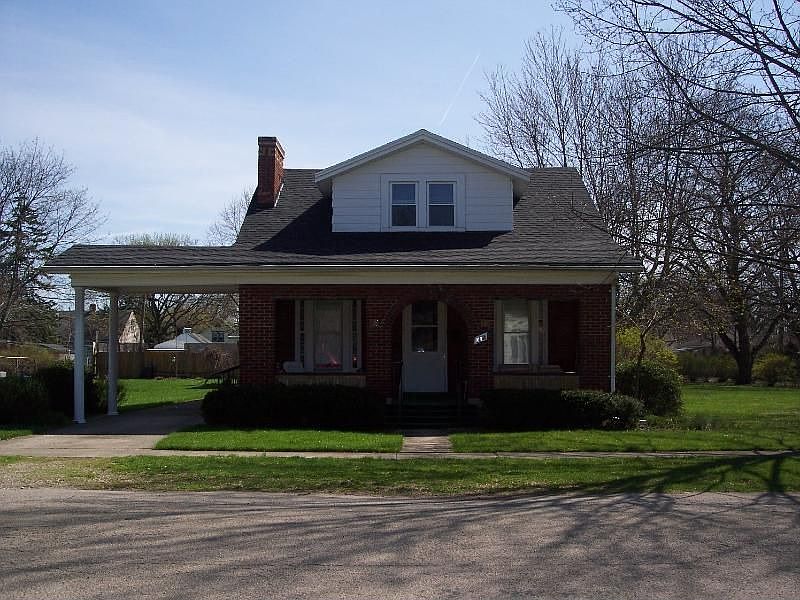 1st image of 312 S Scott St