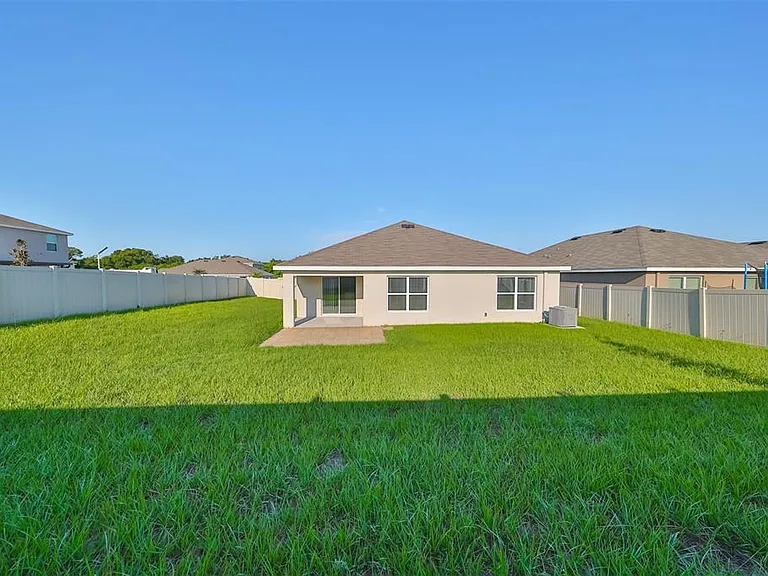 16782 Carlton Pond St — Photo 37