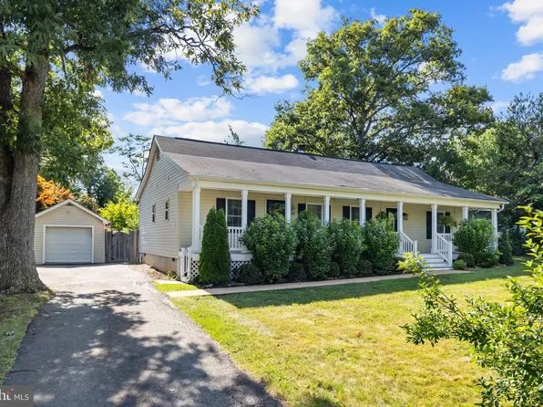 4912 Virginia St, Alexandria, VA 22312