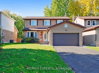 1097 Wildwood Dr, Newmarket, ON L3Y2B6