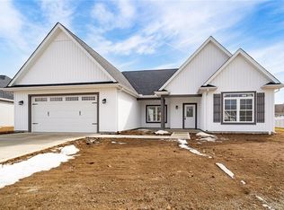 623 Colony Trl, New Carlisle, OH 45344