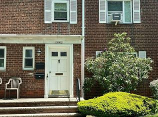 255-06 73rd Ave #72G19, Glen Oaks, NY 11004