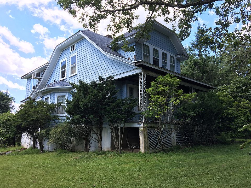 1st image of 86 Arlington Ave