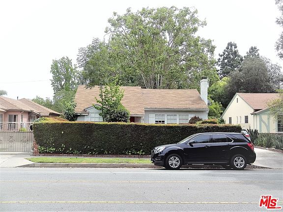 2nd image of 4242 Tujunga Ave